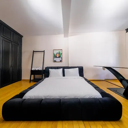 The Kosk -5br With Turkish Bath- Centre *