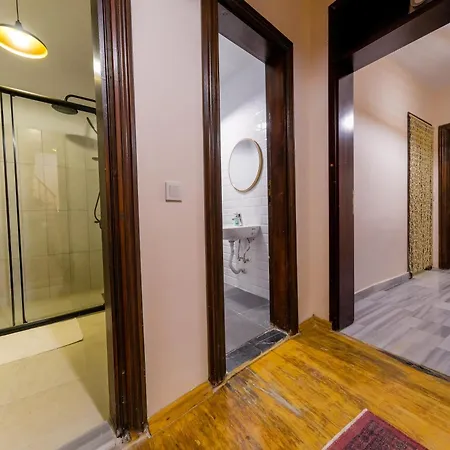 فيلة The Kosk -5br With Turkish Bath- Centre