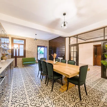 Willa The Kosk -5br With Turkish Bath- Centre Stambuł