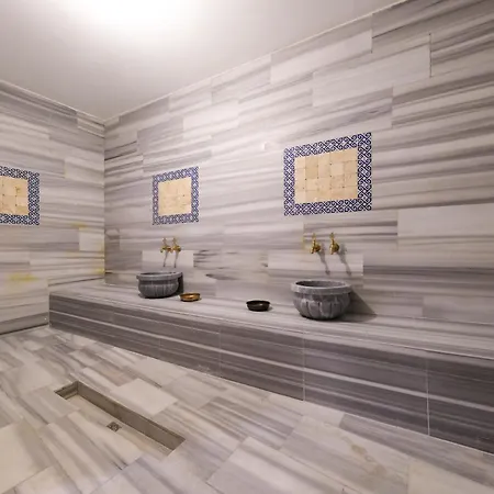 The Kosk -5br With Turkish Bath- Centre Willa